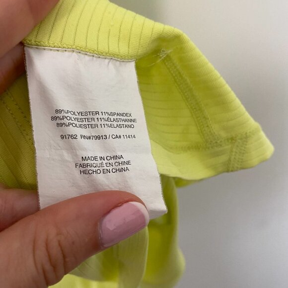 Motherhood Maternity Green Workout Tank Sz Medium - Picture 3 of 4